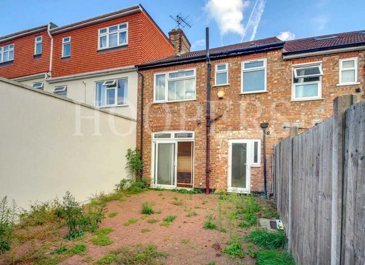 Avondale Avenue, London, NW2