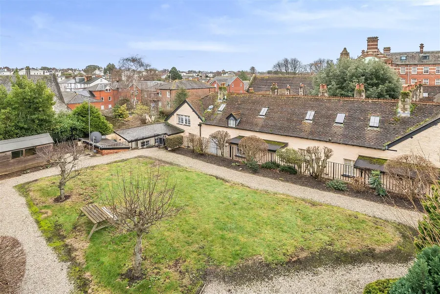 Property Image 6