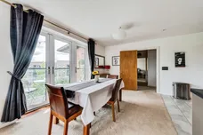 Tunnicliffe Close, Swindon