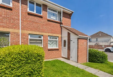 St. Aidans Close, St. George, Bristol