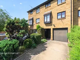 Sycamore Close, Feltham photo