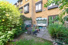 Sycamore Close, Feltham