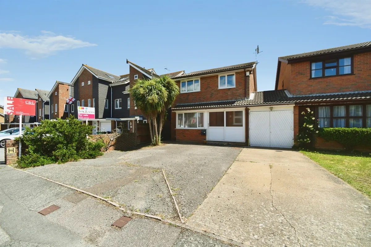 Seaview Avenue, Peacehaven