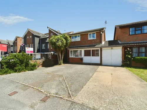 Seaview Avenue, Peacehavenphoto