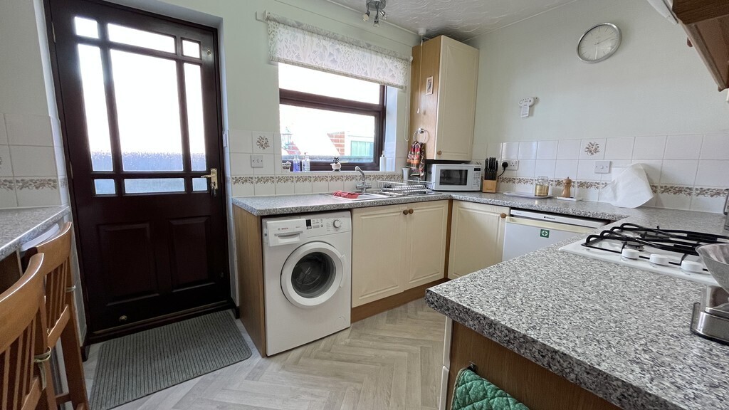 Nicholson Drive, Beccles Image 6