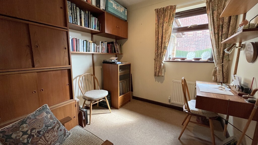 Nicholson Drive, Beccles Image 11