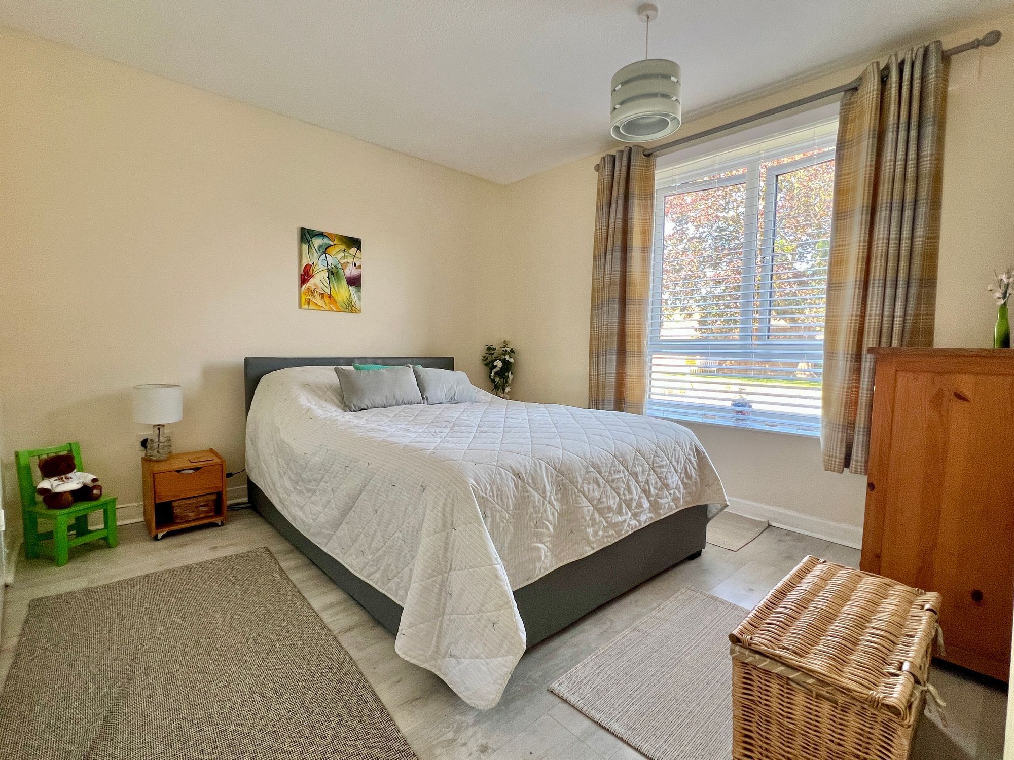 French Weir Close, Summerfield Court, Taunton Image 3