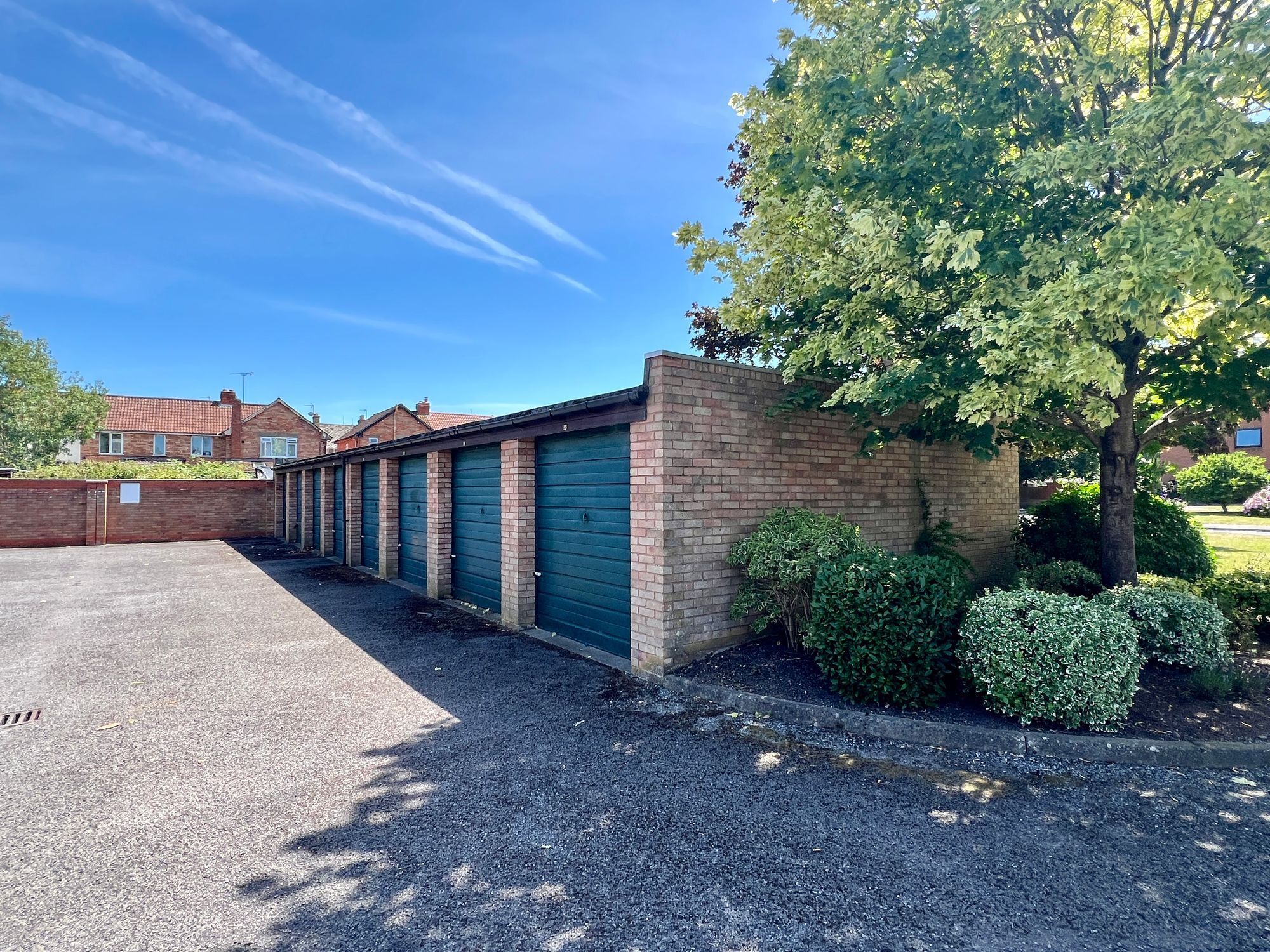 French Weir Close, Summerfield Court, Taunton Image 4