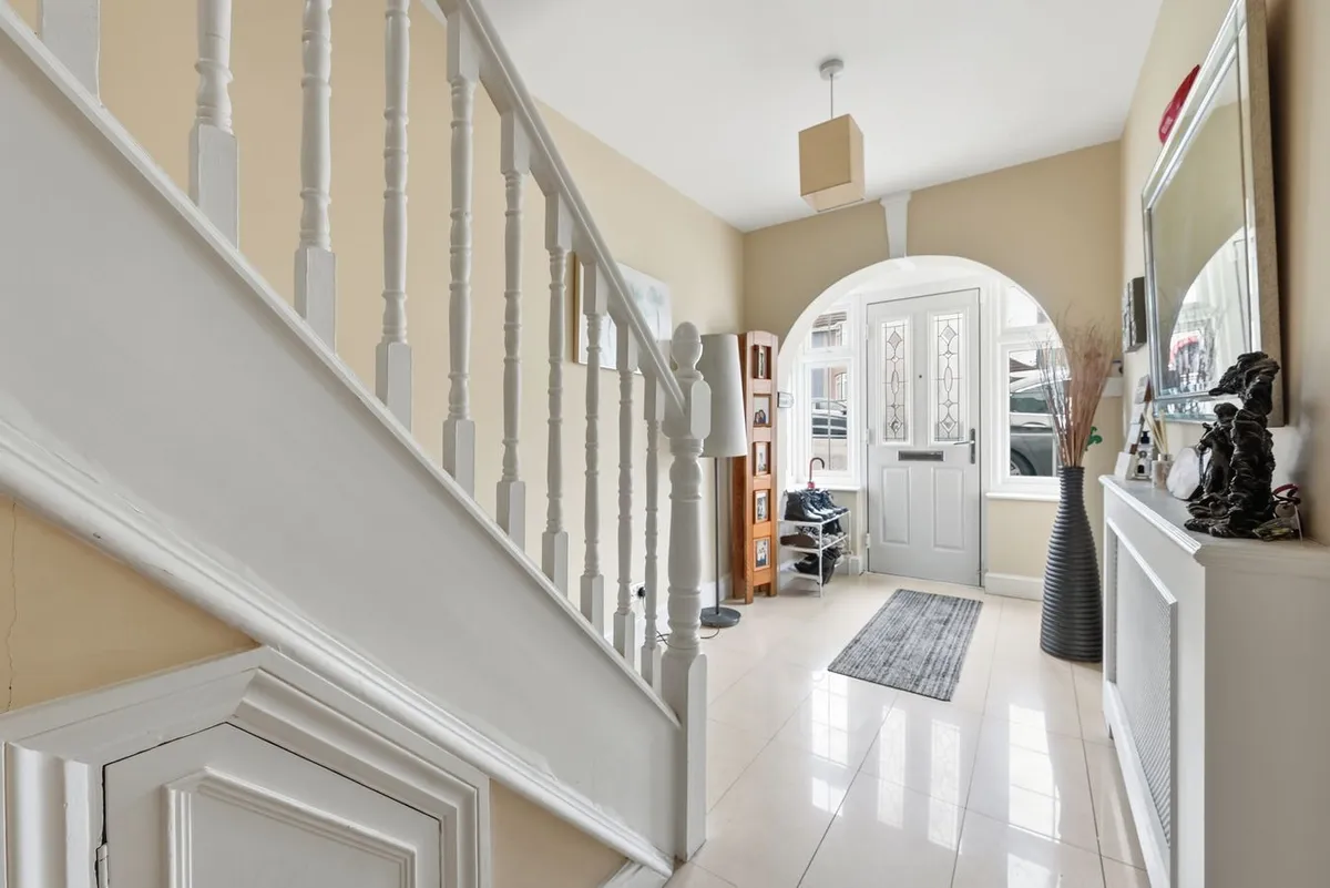 Alder Grove, London, NW2