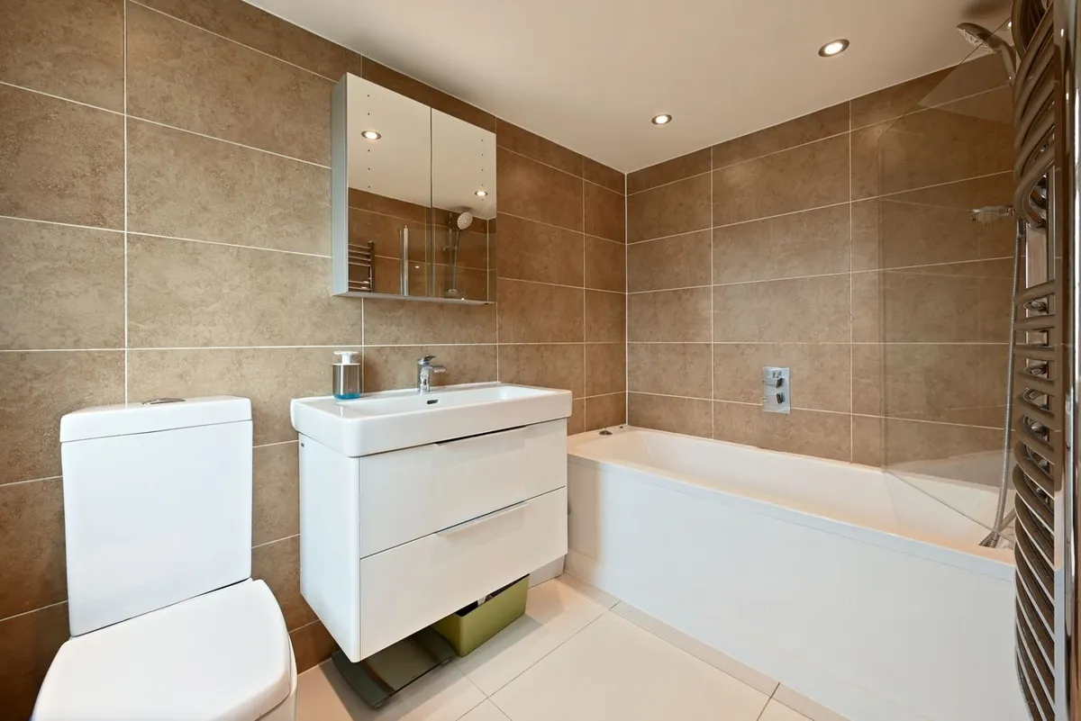 Alder Grove, London, NW2