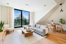 Creswick Road, London