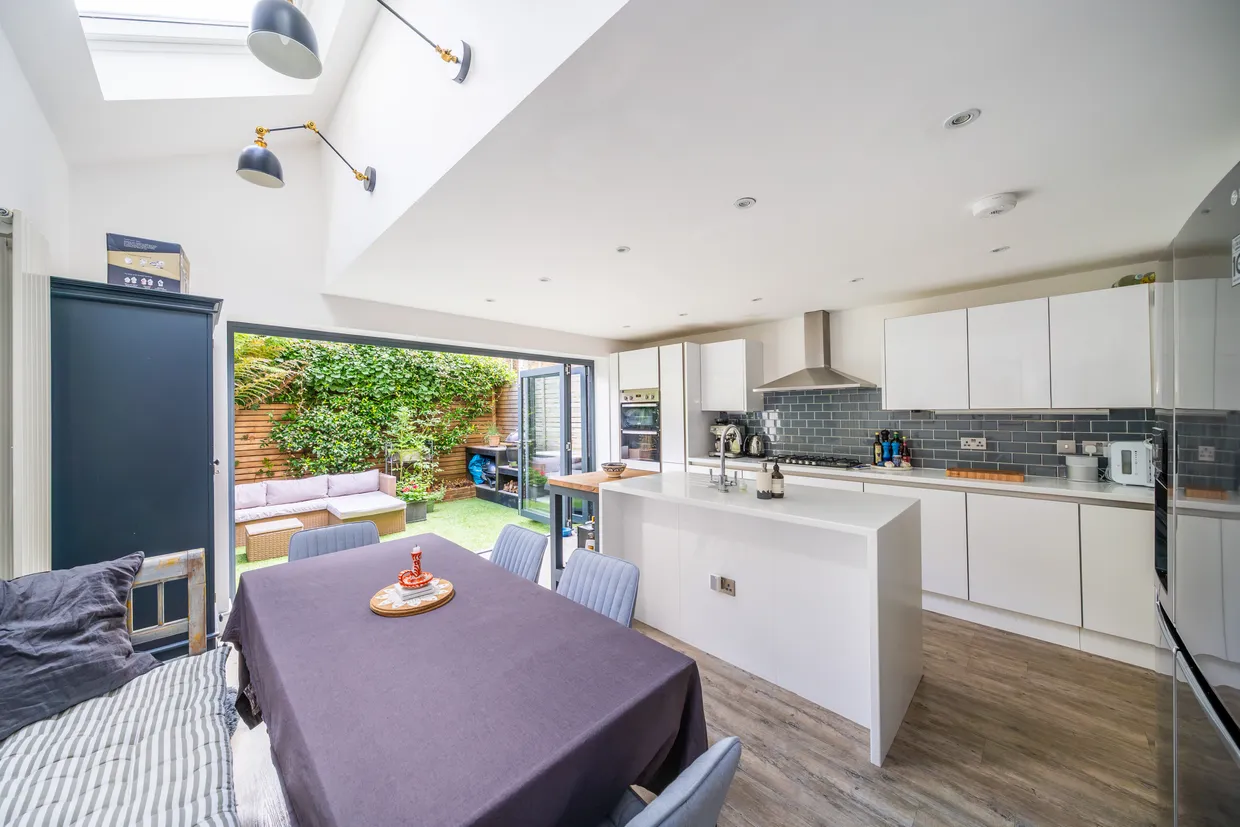 Corrance Road, London, SW2 photo 27
