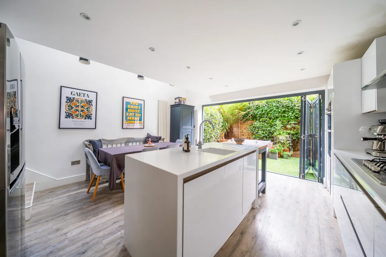 Corrance Road, London, SW2 photo 29