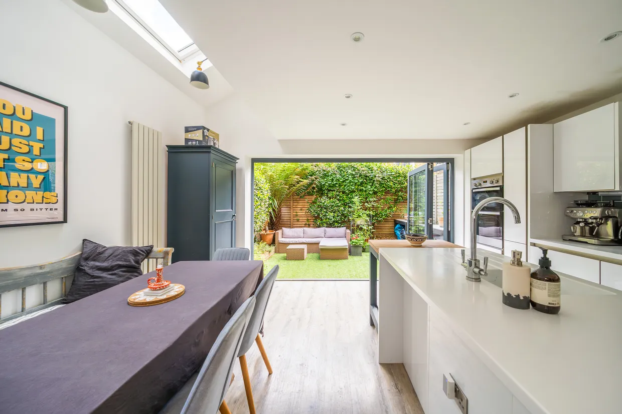 Corrance Road, London, SW2 photo 30