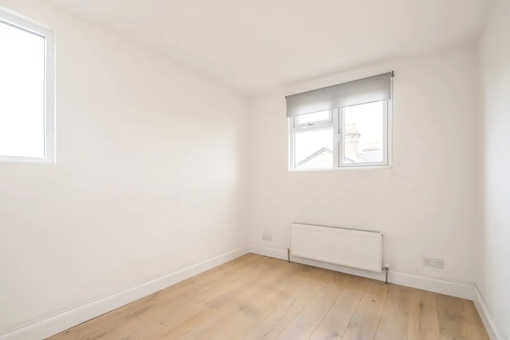 Devonshire Road, London, W4 photo 13