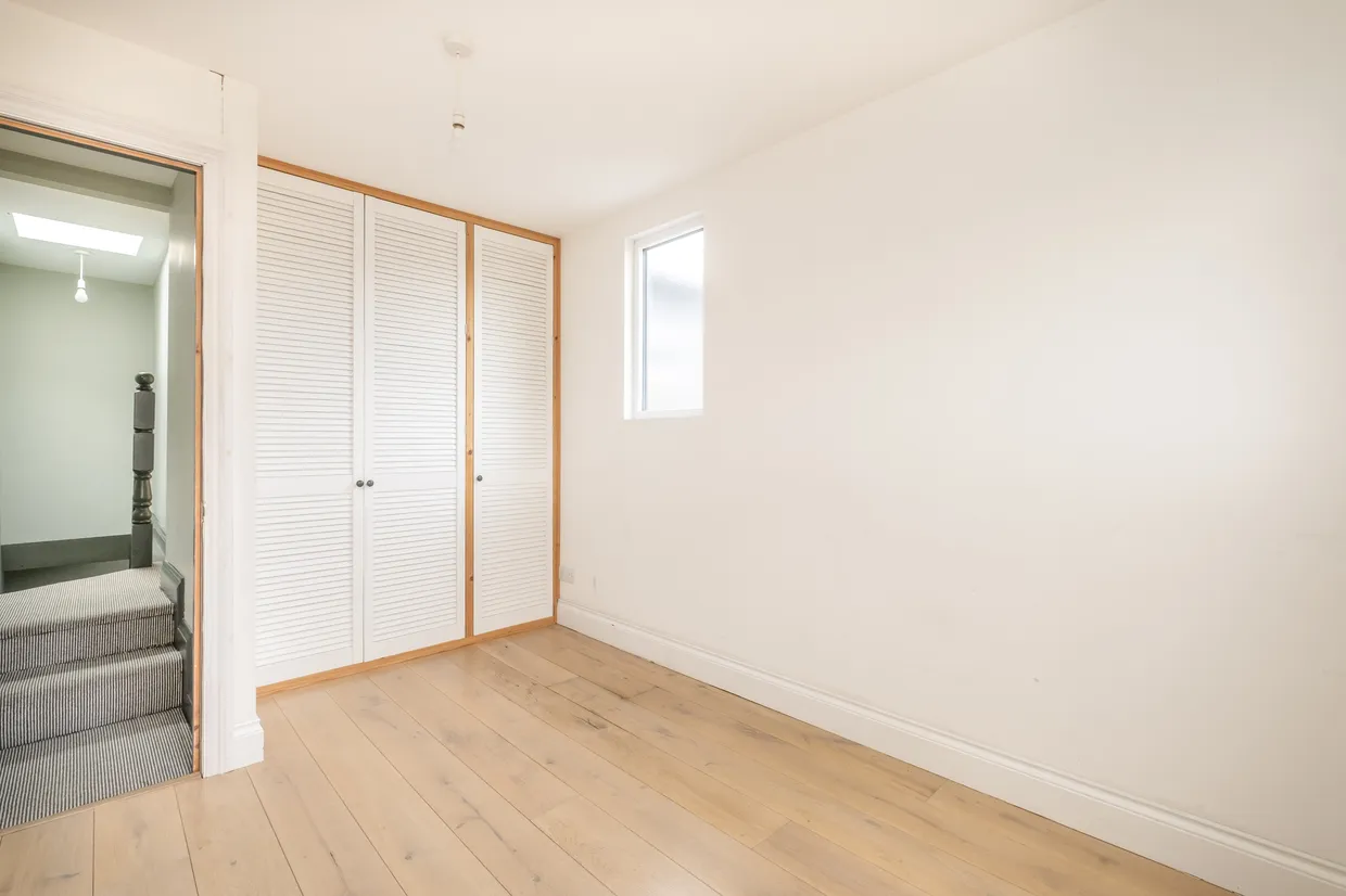 Devonshire Road, London, W4 photo 18
