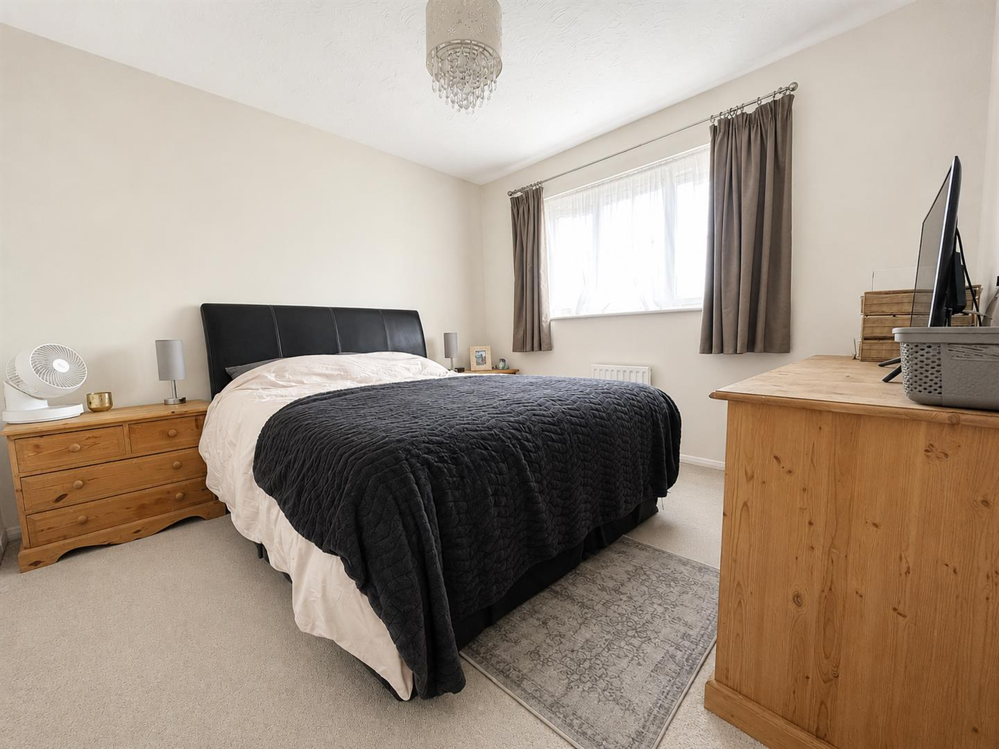 Duchess Street, Slough Image 9