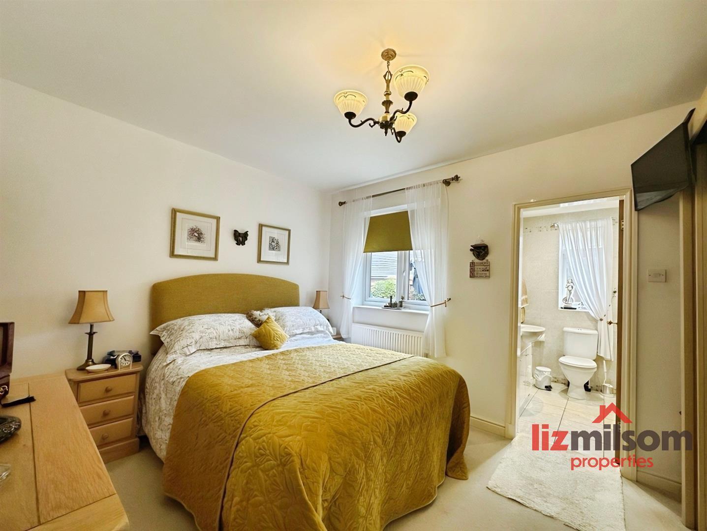 Hamilton Drive, Swadlincote Image 11