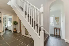 Winchester Close, Esher, KT10 photo 13