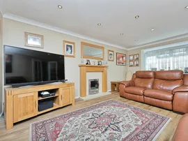 Viking Close, Swaffham thumb 2