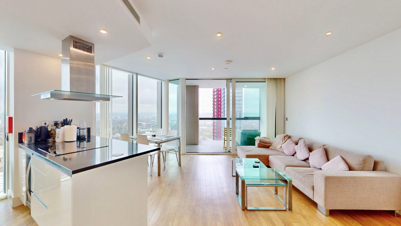 Surrey Quays Road, London, Greater London, SE16 Image 3
