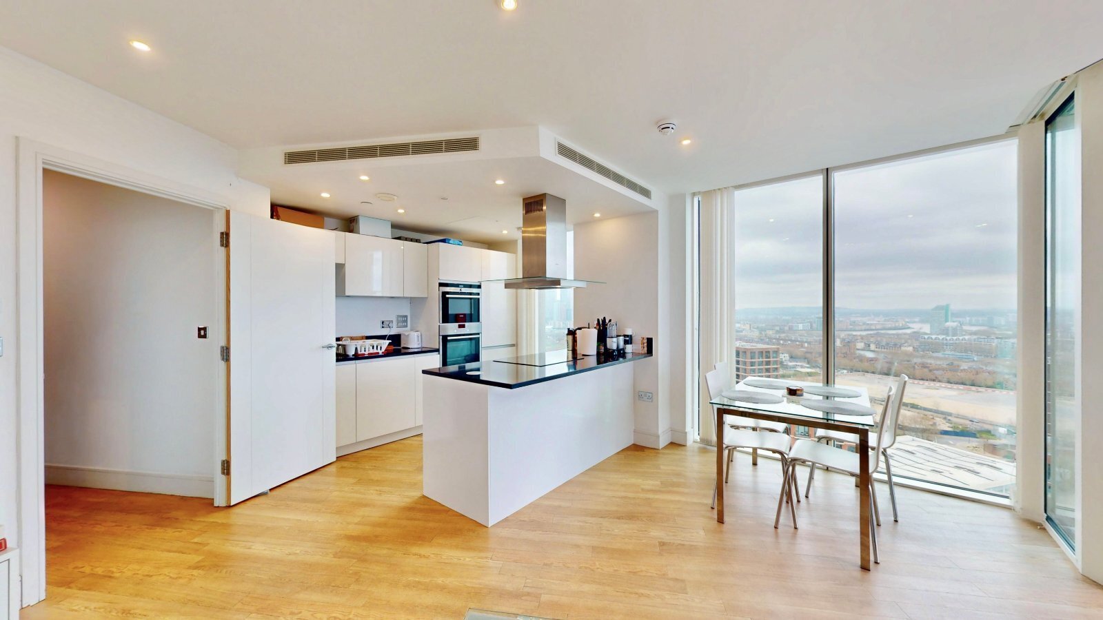 Surrey Quays Road, London, Greater London, SE16 Image 8