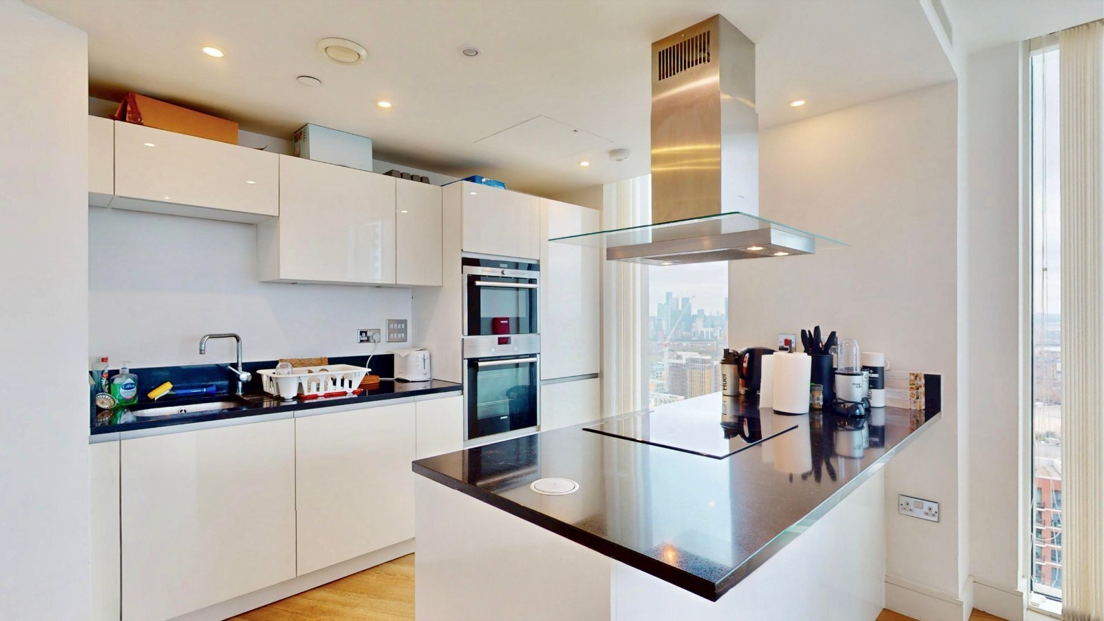Surrey Quays Road, London, Greater London, SE16 Image 5