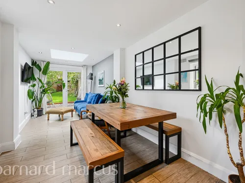 Lordship Lanephoto