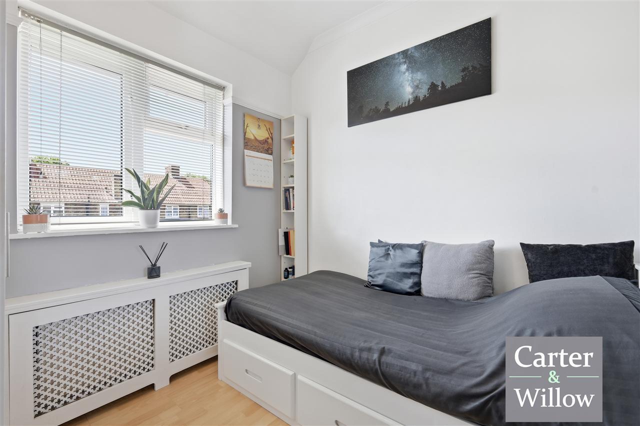 Bonham Road, Essex Image 12