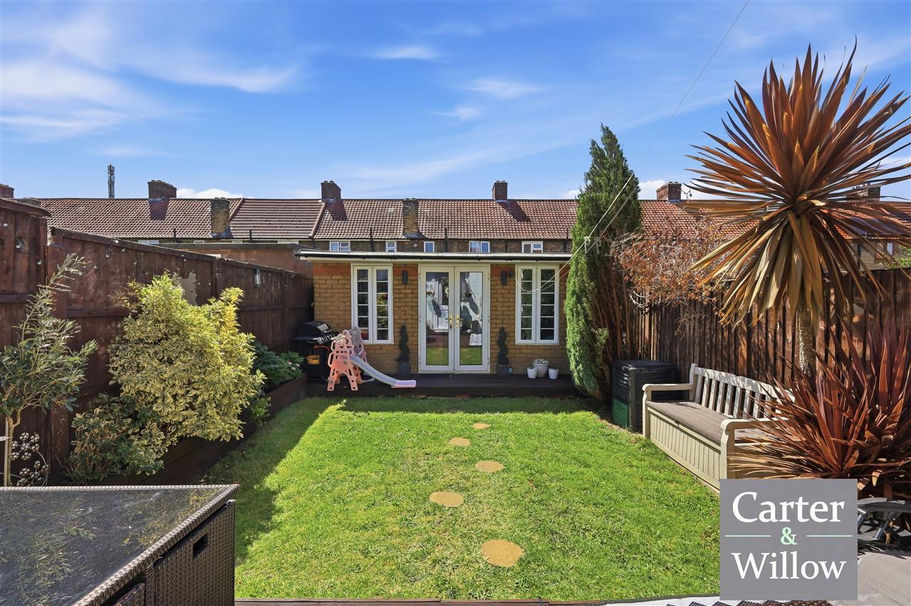 Bonham Road, Essex Image 13