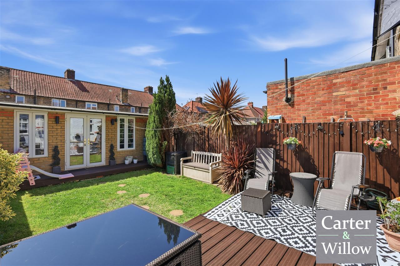 Bonham Road, Essex Image 15