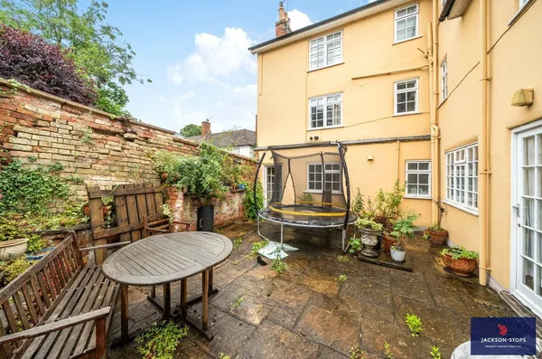 The Square, Aspley Guise, MK17 photo 21