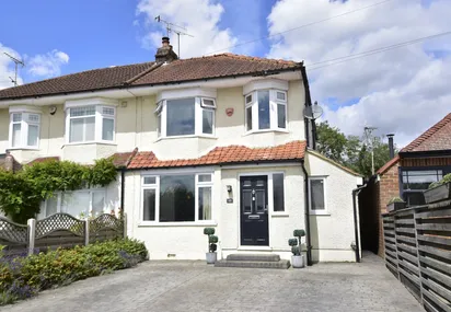Toms Lane, Kings Langley, WD4