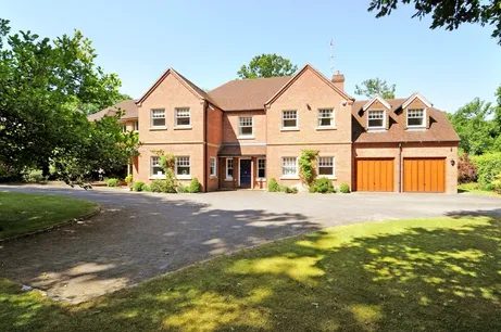 Burleigh Road, Ascot SL5