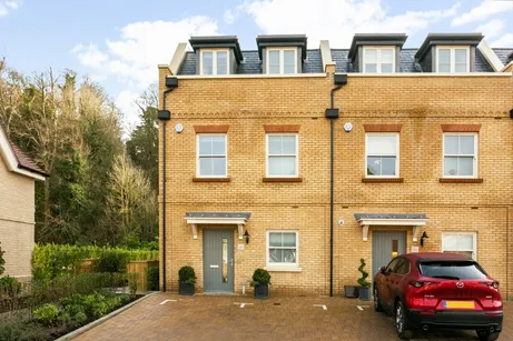 Jubilee Mews Taplow Riverside SL6
