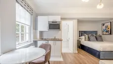 Pelham Court, 145 Fulham Road, Chelsea SW3 photo 2