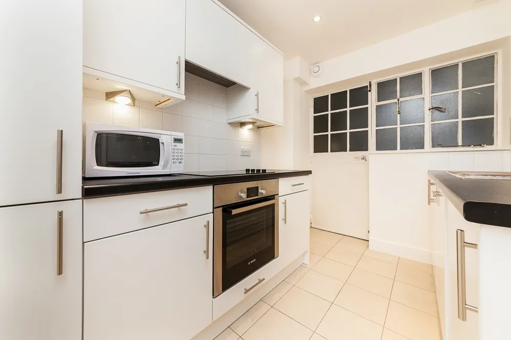 Fulham Road Chelsea SW3 photo 2