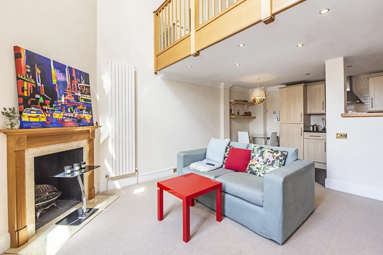 Charles II Place, Chelsea, SW3 photo 2