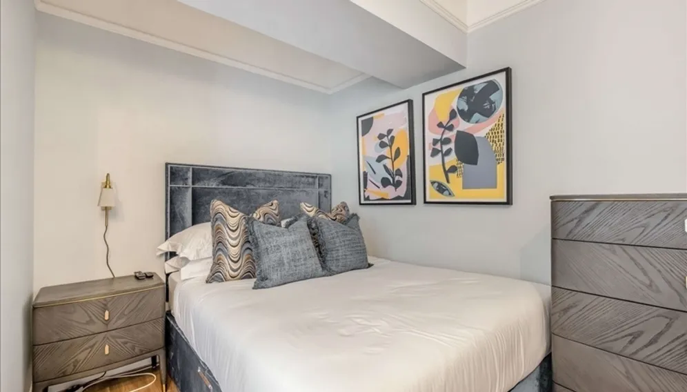 Pelham Court, 145 Fulham Road, Chelsea SW3 photo 4