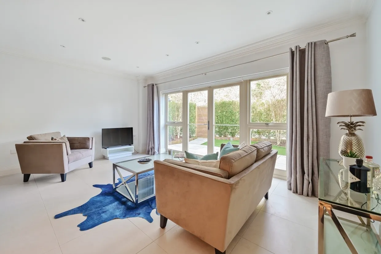 Jubilee Mews Taplow Riverside SL6 photo 3