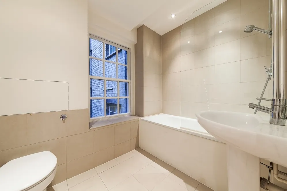 Fulham Road Chelsea SW3 photo 7