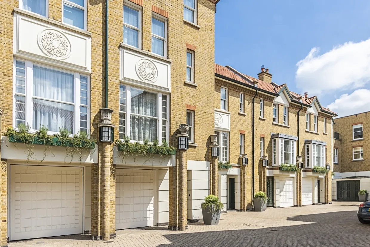 Charles II Place, Chelsea, SW3 photo 10