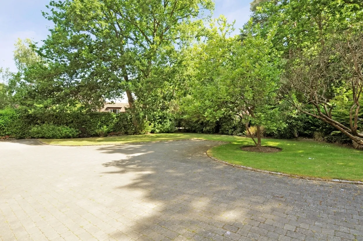 Burleigh Road, Ascot SL5 photo 13