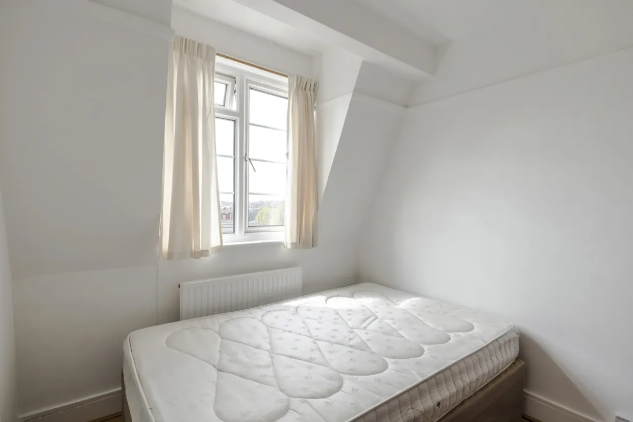 Upper Tooting Road London SW17 photo 9