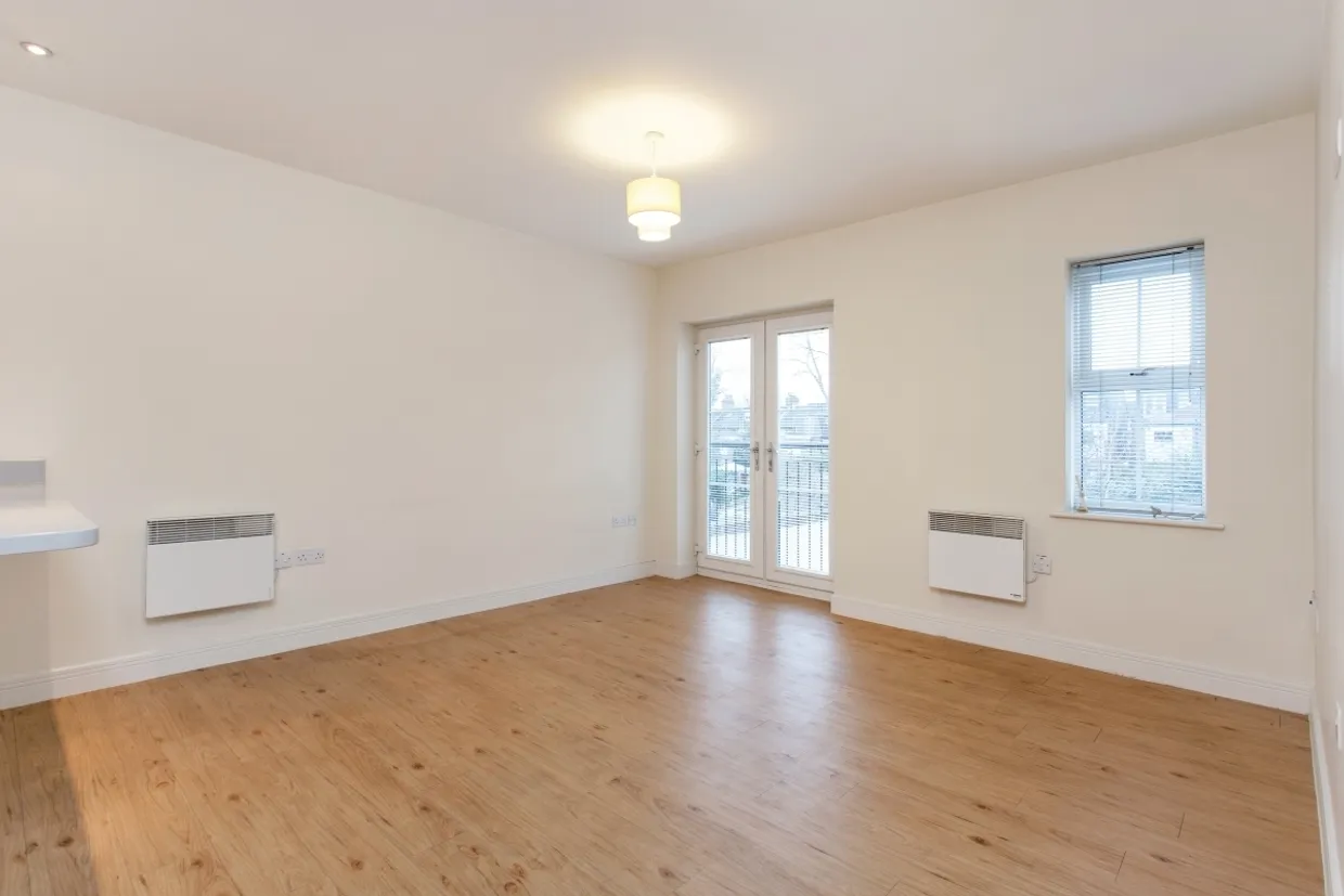 Broomcroft Court Chiswick W4 photo 1