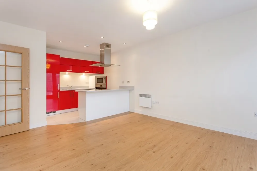 Broomcroft Court Chiswick W4 photo 2