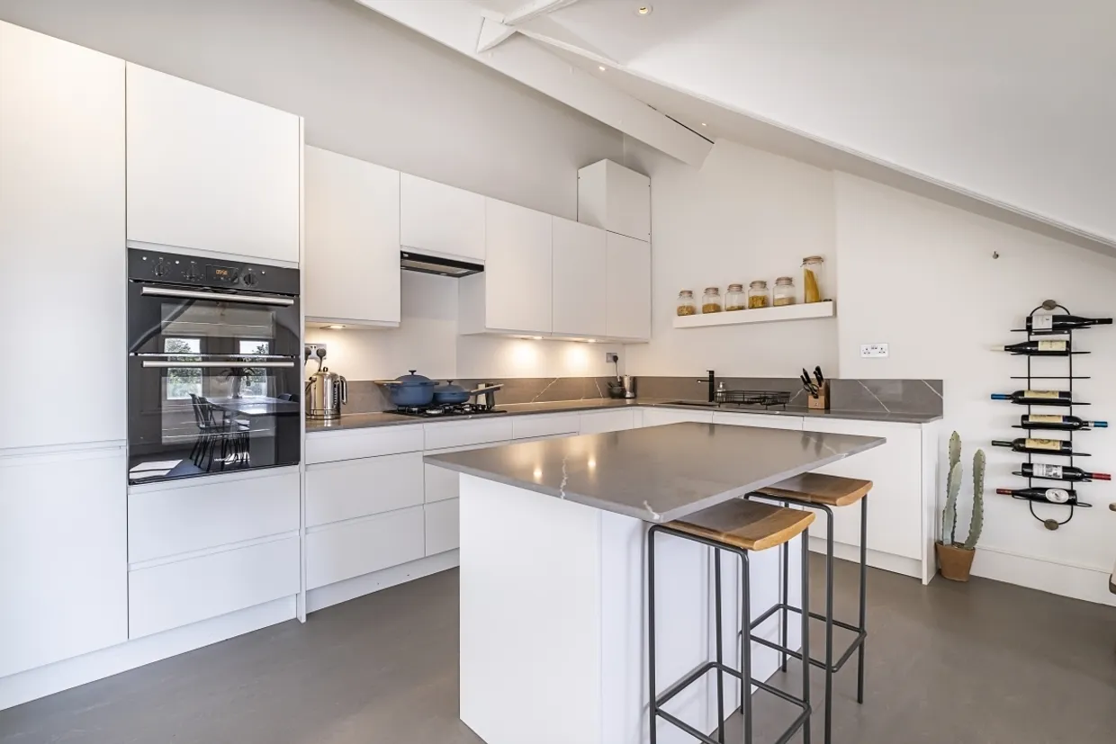 Elmbourne Road London SW17 photo 6