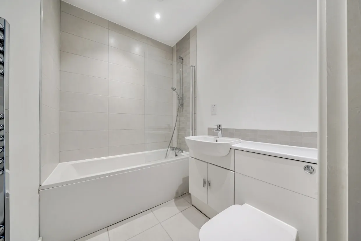 Union Place, Bartholomew Street Newbury RG14 photo 4