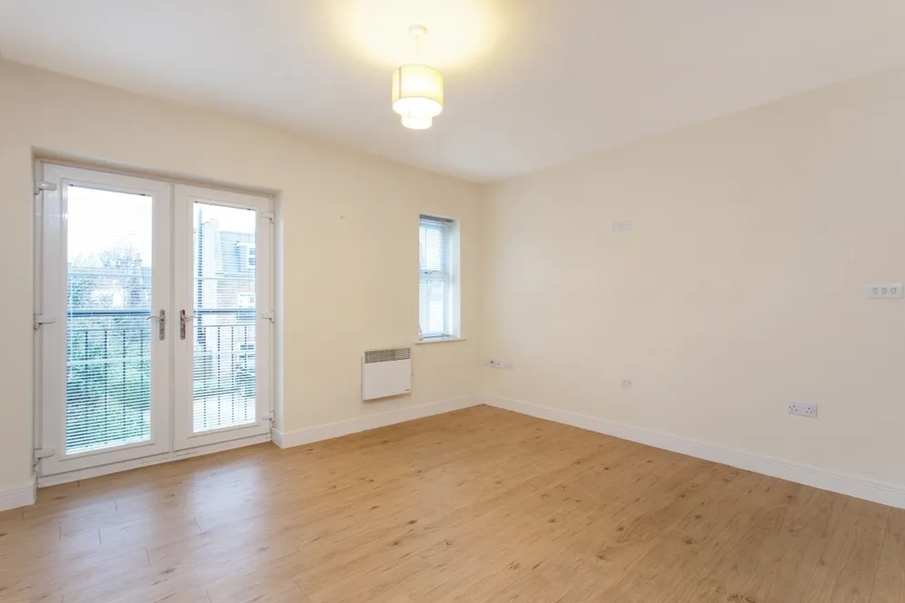 Broomcroft Court Chiswick W4 photo 6