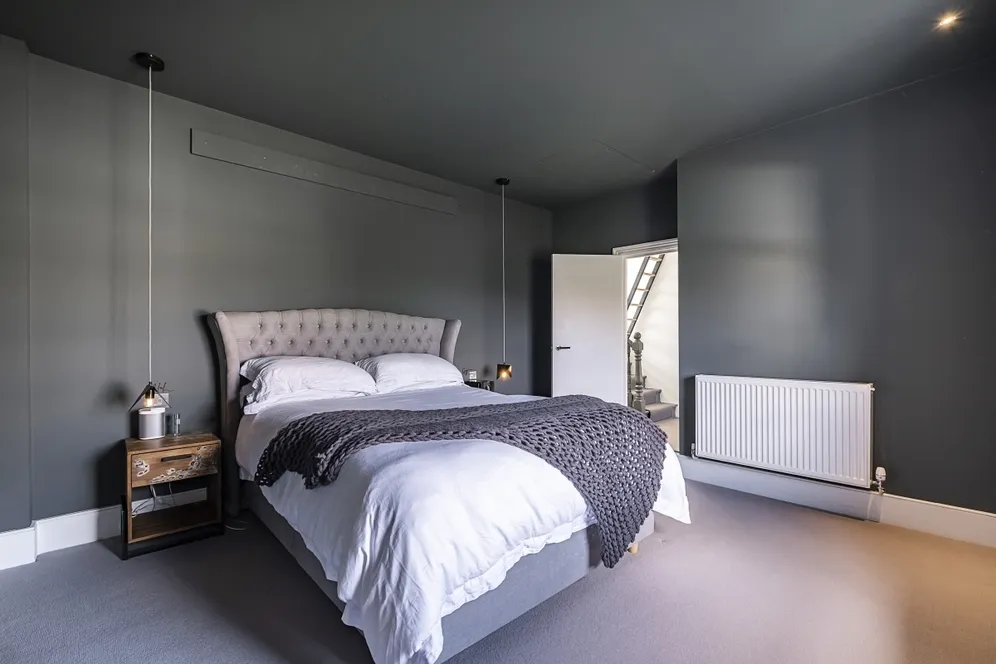 Elmbourne Road London SW17 photo 9